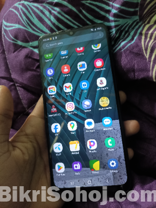 Phone Samsung so3 selling